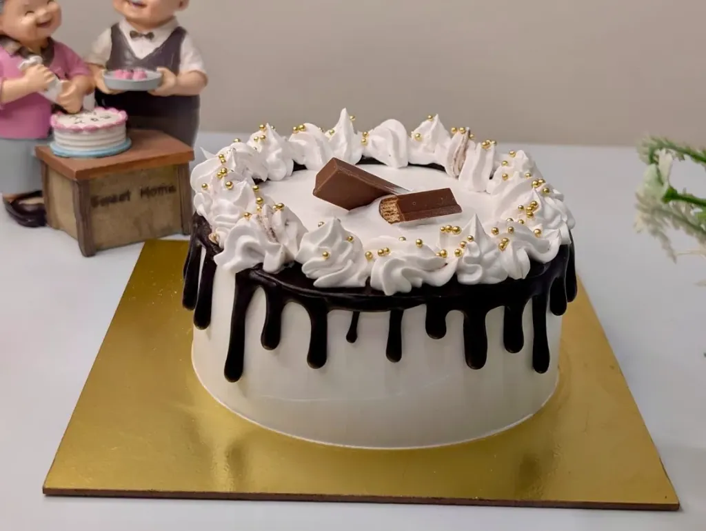 Customized TOP FORWARD Chocolate Mousse Cake [500g]