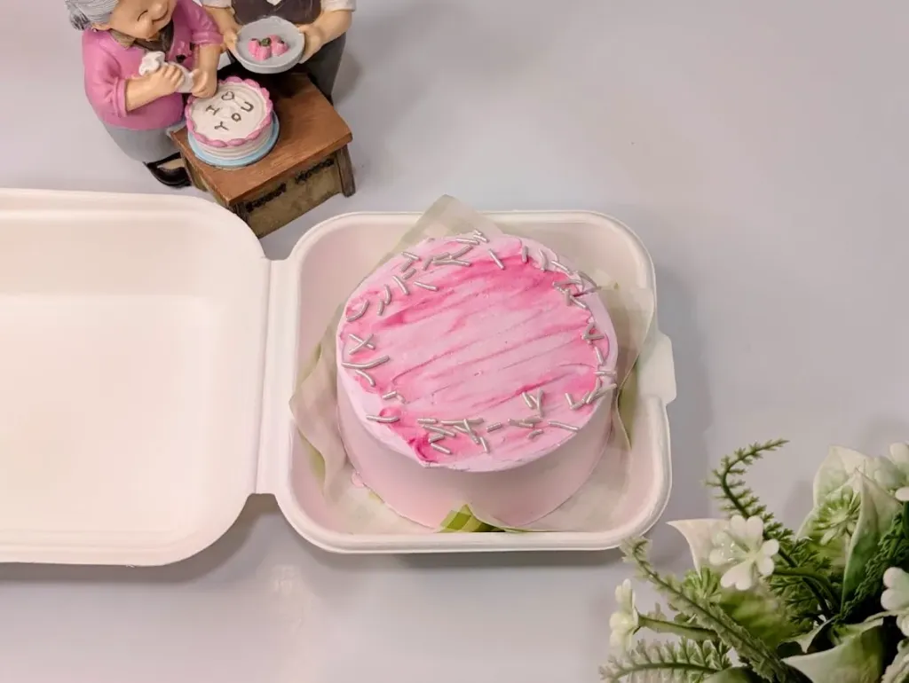 Strawberry Bento Cake