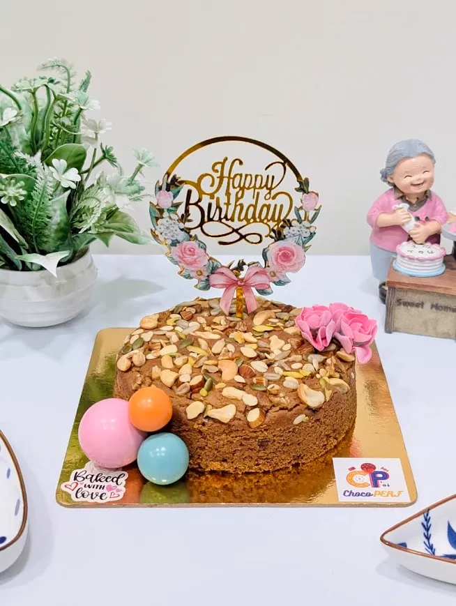 Customized Healthy Aata-Jaggery Tea Cake with Faux Balls & Flowers [500g]