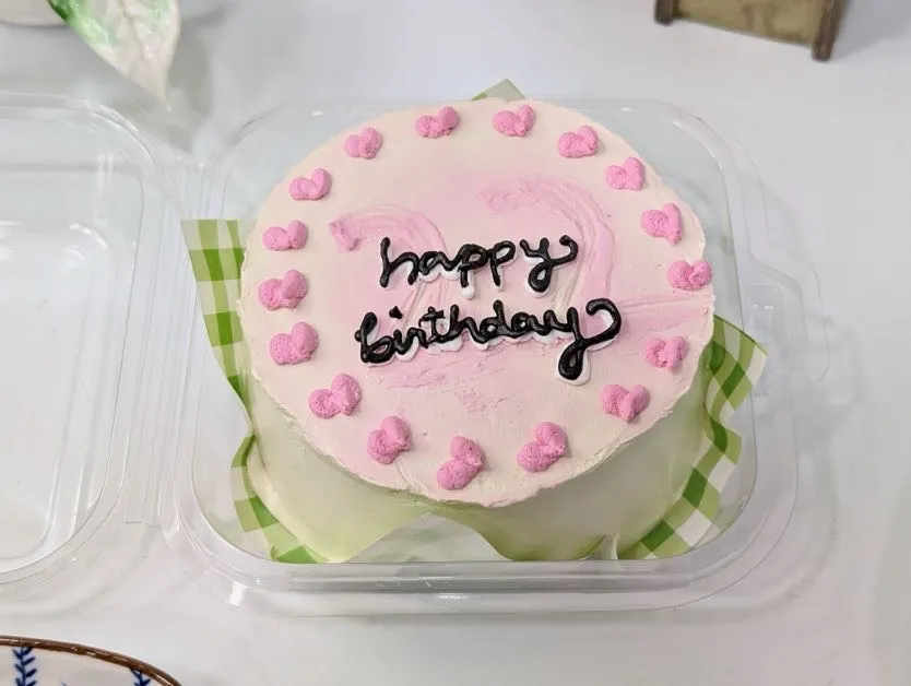 Customized Vanilla + Pink Hearts Bento Cake