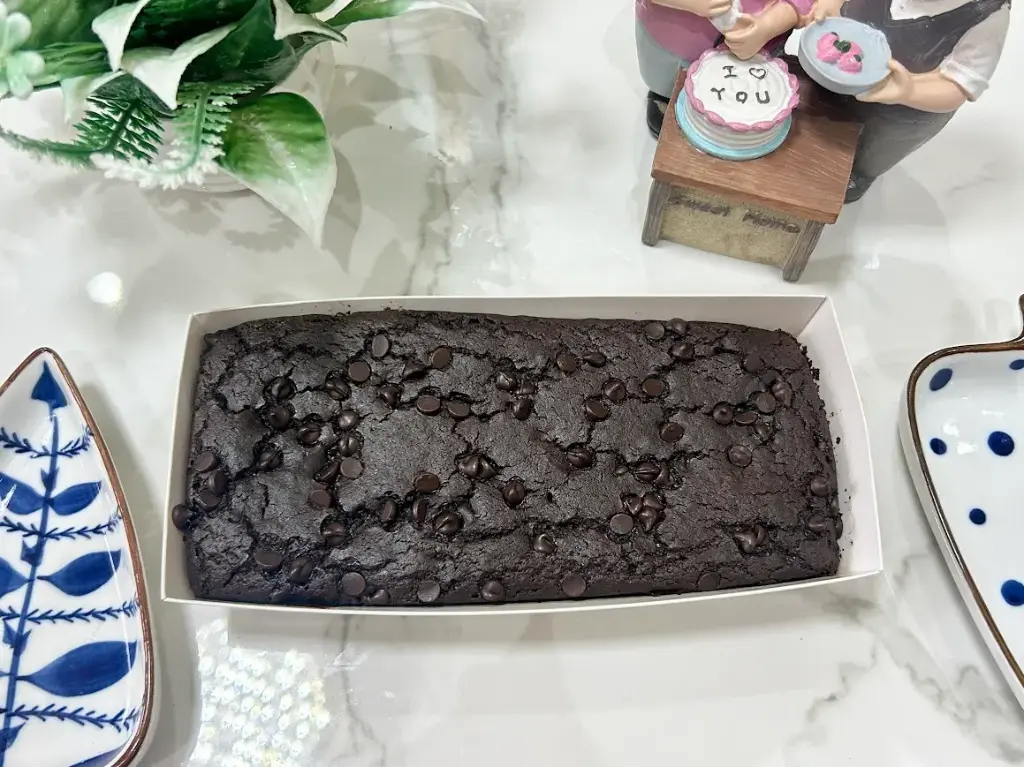 Healthy Chocolate Choco Chips Tea Cake