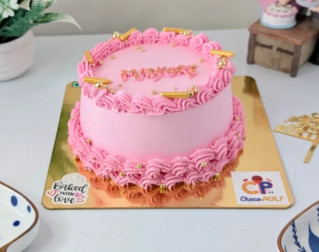 Customized White Forest Pink Cake [500g]