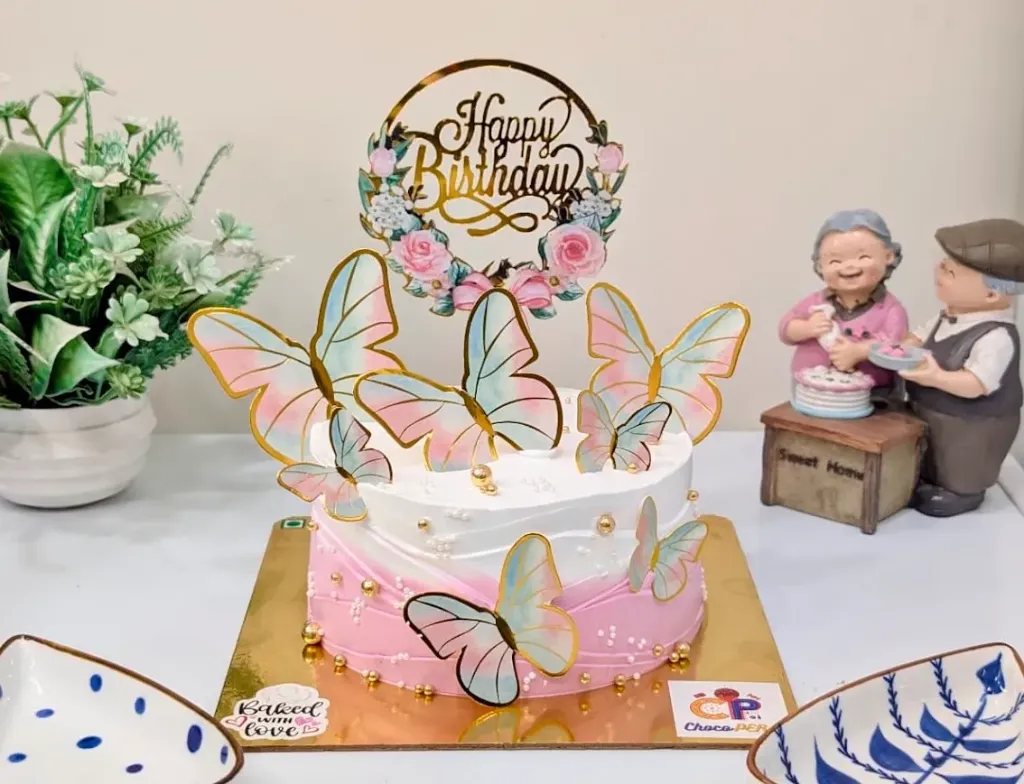 Customized Butterfly Themed Black Forest Cake [500g]