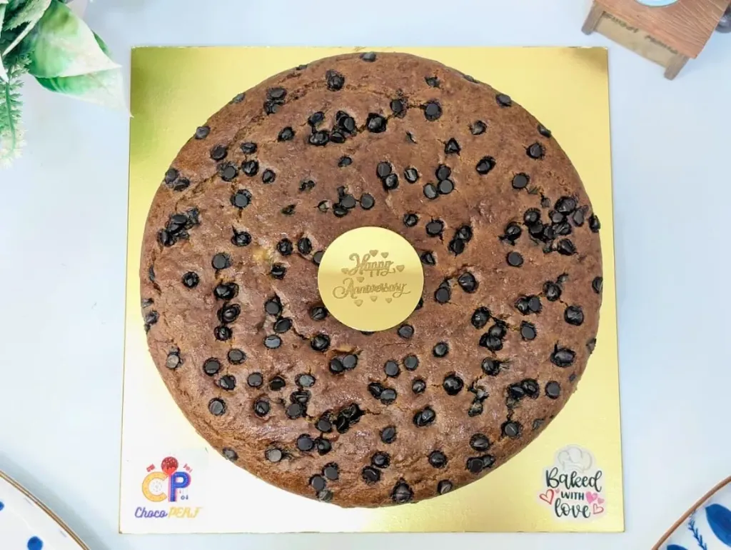 Customized Healthy Banana-Choco Chips Round Tea Cake [1Kg]