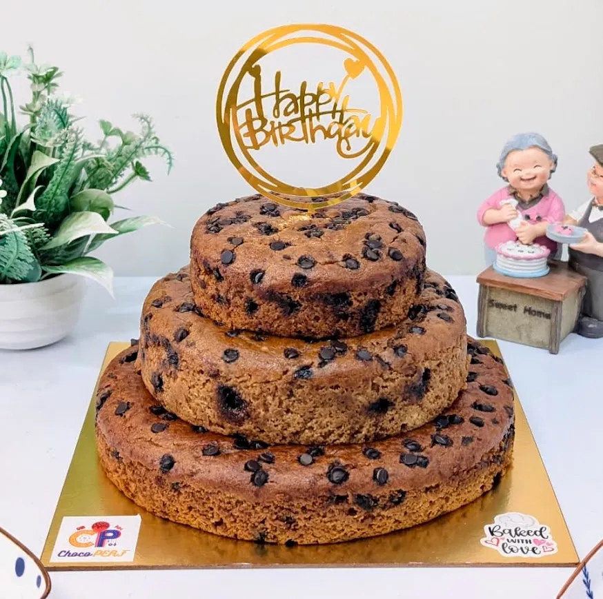 Customized Healthy Banana Choco Chips 3-Tier Tea Cake [2Kg]
