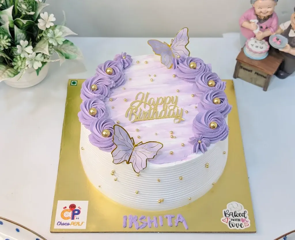 Customized Blueberry Cake with Butterflies [1Kg]