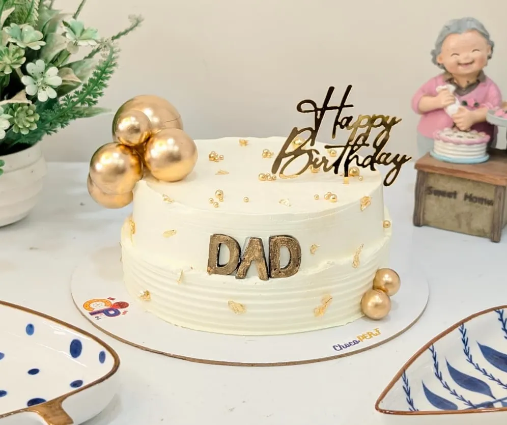 Customized Blueberry Fault Line Cake with Golden Faux Balls - DAD [500g]