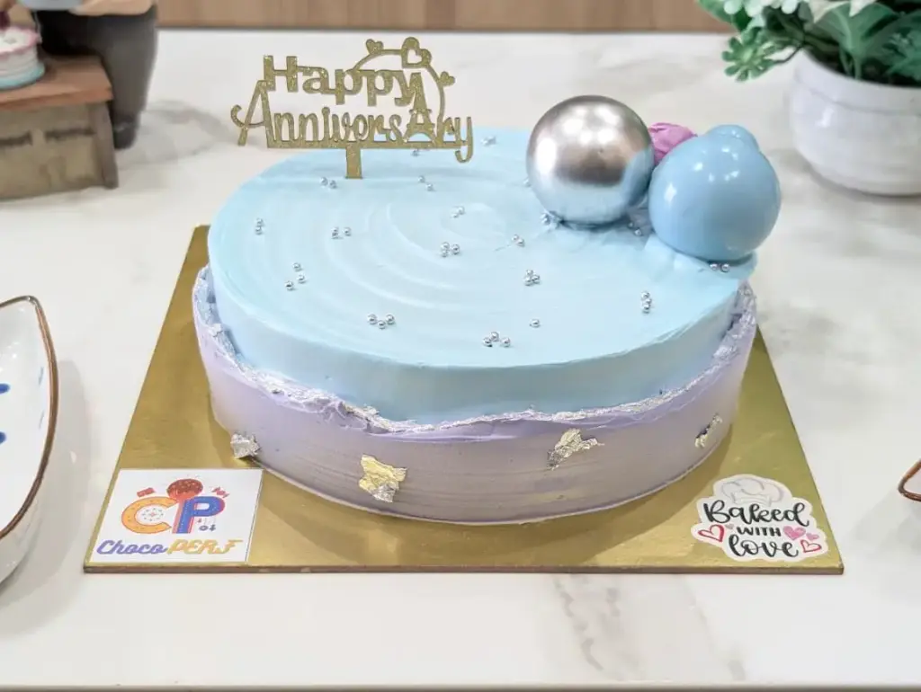 Fault Line Strawberry Cake