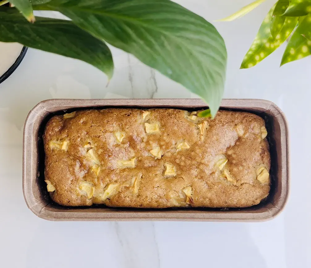 Apple Cinnamon Tea Cake