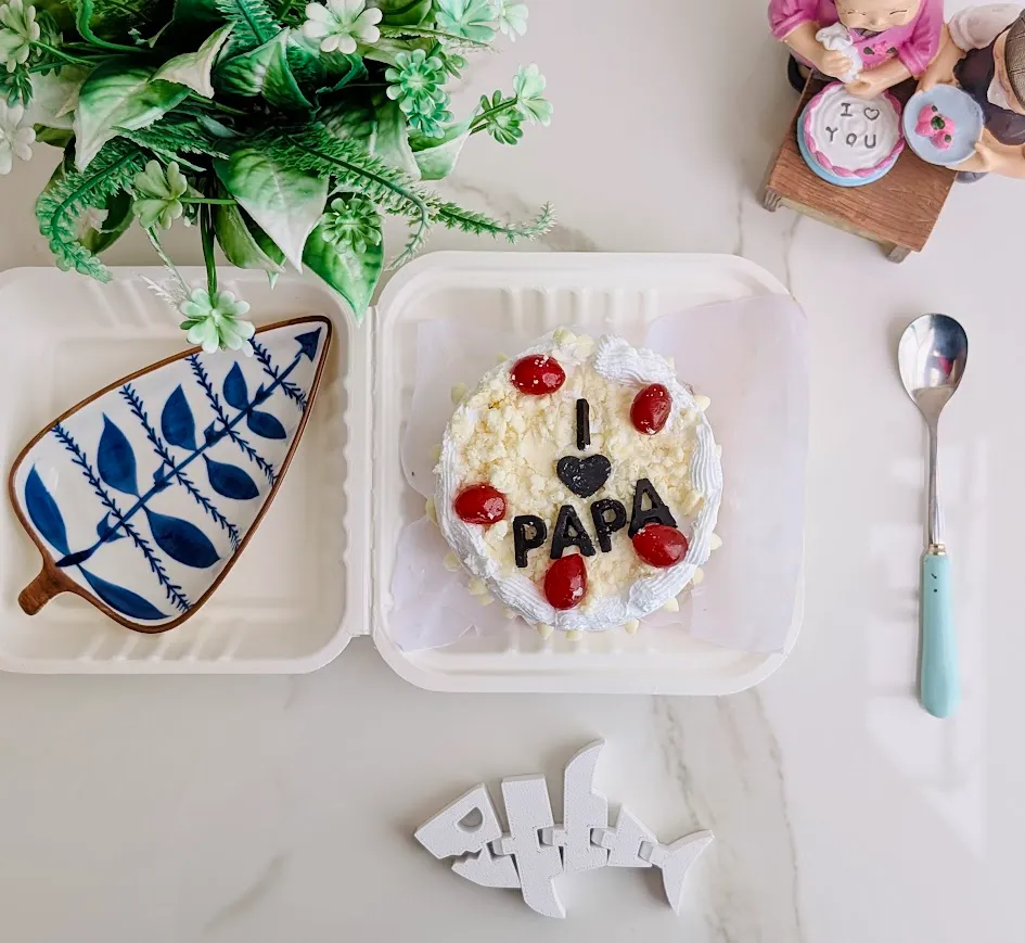 Customized White Forest Bento Cake