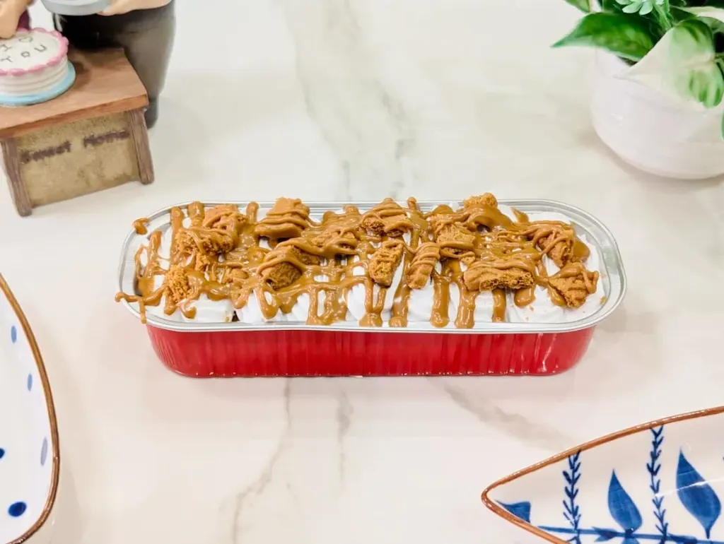 Lotus Biscoff Mini Cream Cake