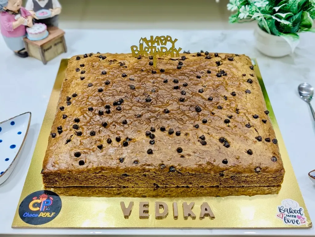 Customized Healthy Banana-Choco Chips Tea Cake [2Kg]