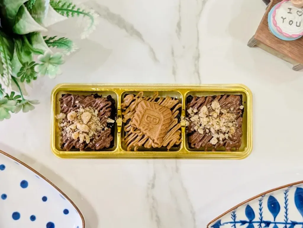 Assorted Brownie [2pcs Nutella + 1pc Biscoff]
