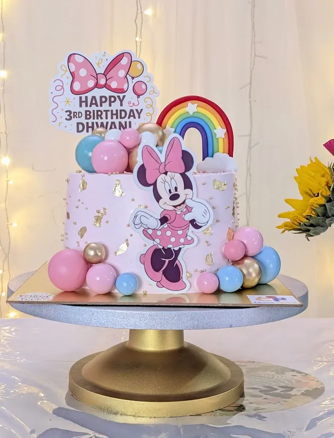 Customized Mini Mouse with Rainbow Themed Pineapple Cake [1.5Kg]