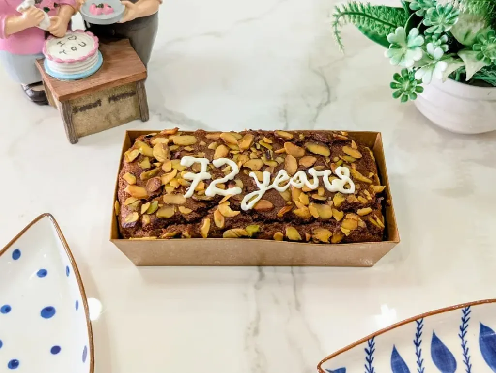 Customized Healthy Pistachio Tea Cake [250g]