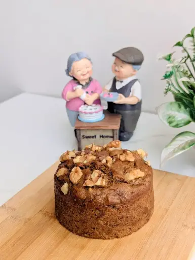 Banana Walnuts Tea Cake