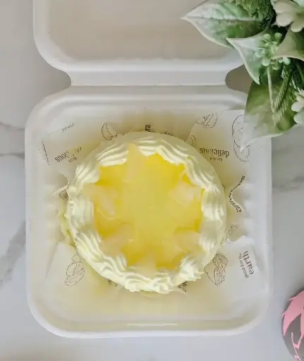 Pineapple Bento Cake