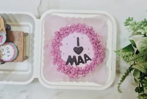 Strawberry Bento Cake