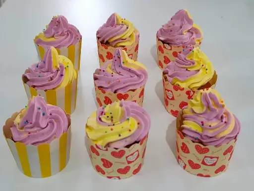 Vanilla Cupcakes